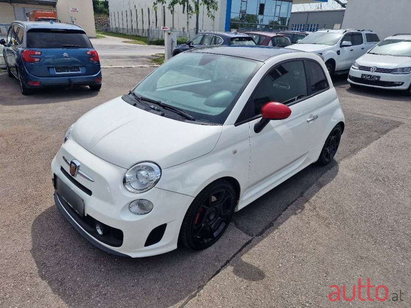 2010' Fiat 500 Abarth photo #2