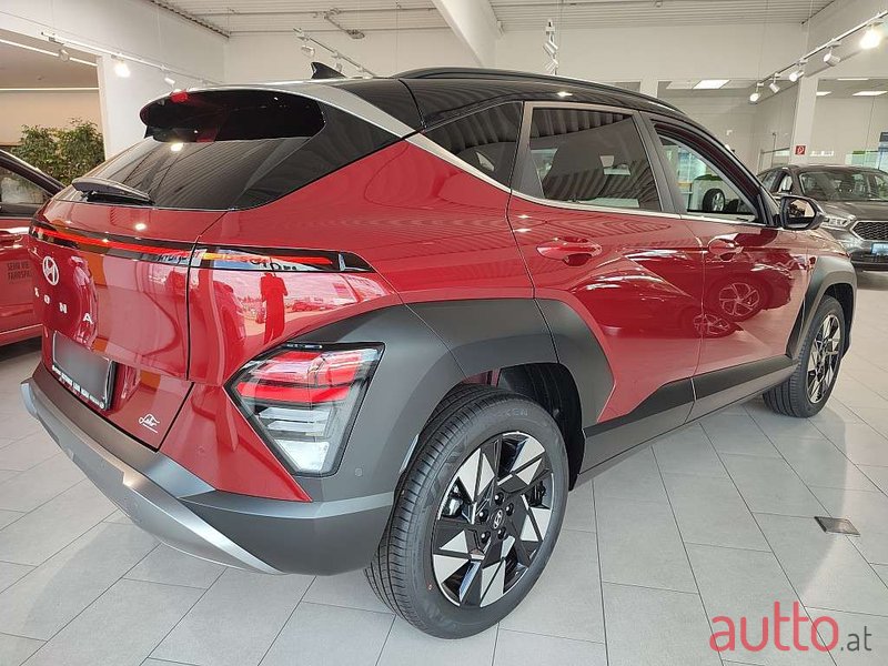 2023' Hyundai Kona photo #2