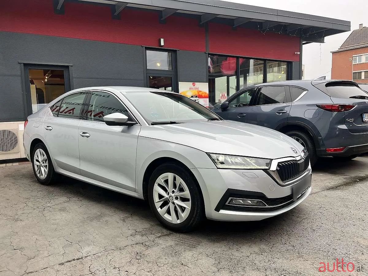 2022' Skoda Octavia photo #3