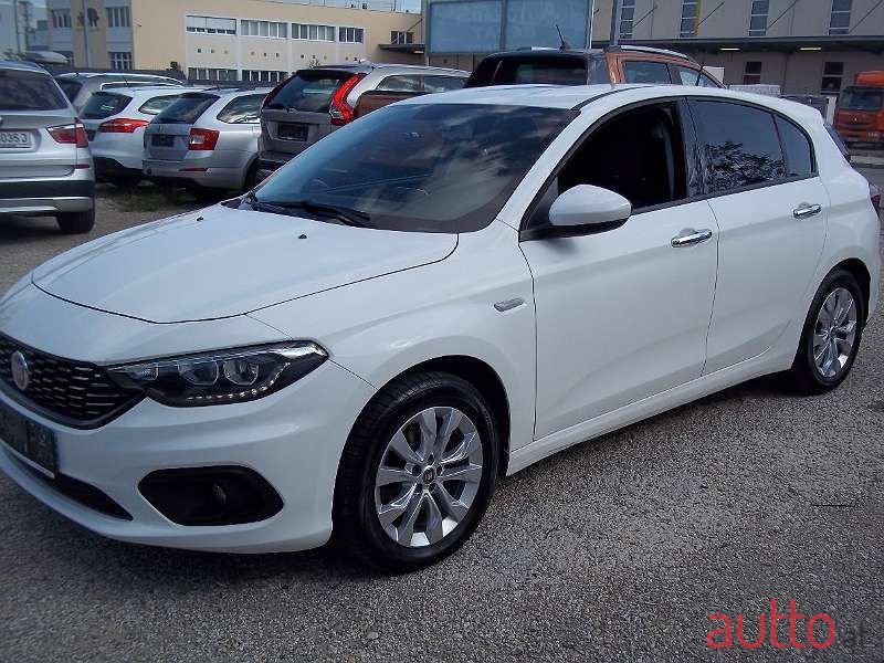 2016' Fiat Tipo photo #5