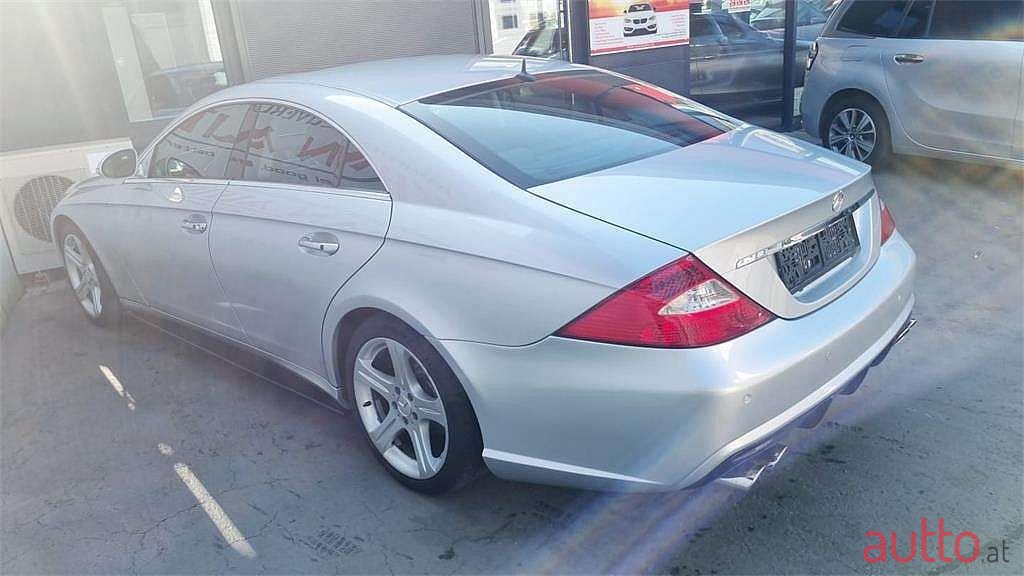 2005' Mercedes-Benz Cls-Klasse photo #2