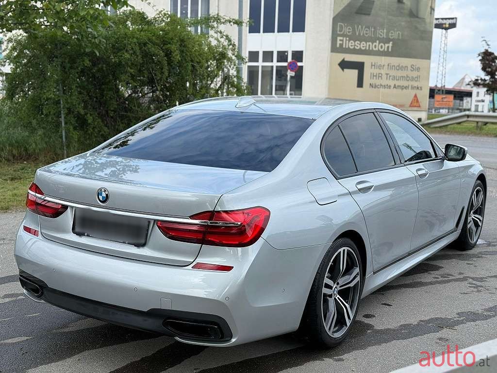 2017' BMW 7Er-Reihe photo #6