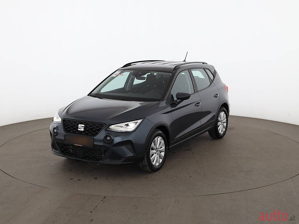 2022' SEAT Arona photo #1