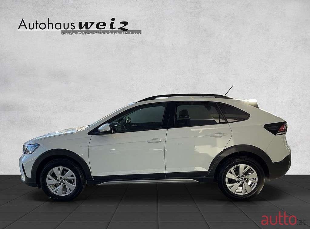 2023' Volkswagen Taigo photo #3