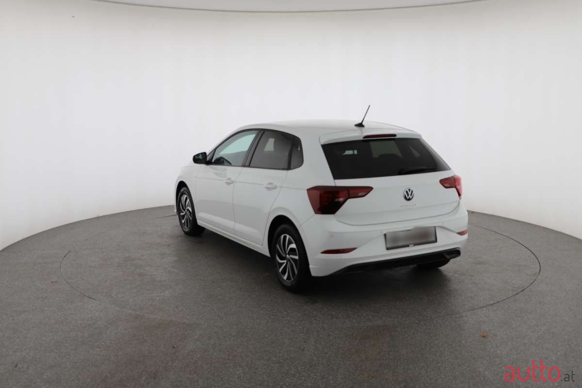 2023' Volkswagen Polo photo #4