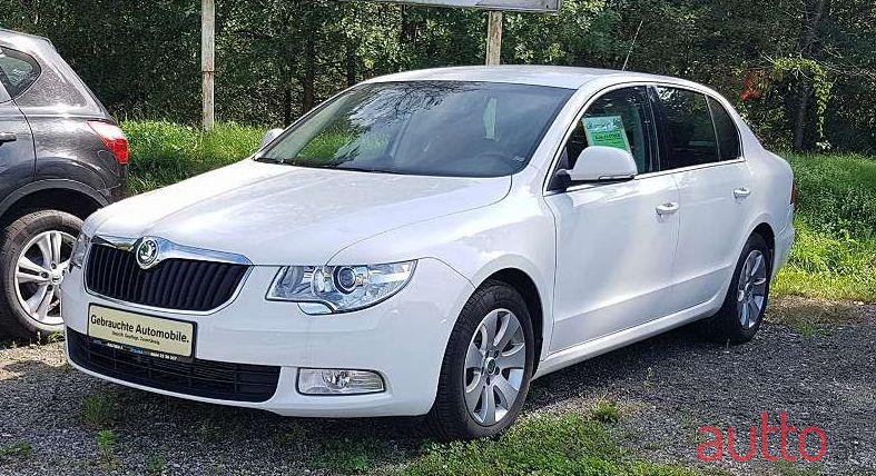 2008' Skoda Superb photo #1