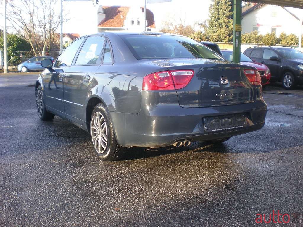 2009' SEAT Exeo photo #4