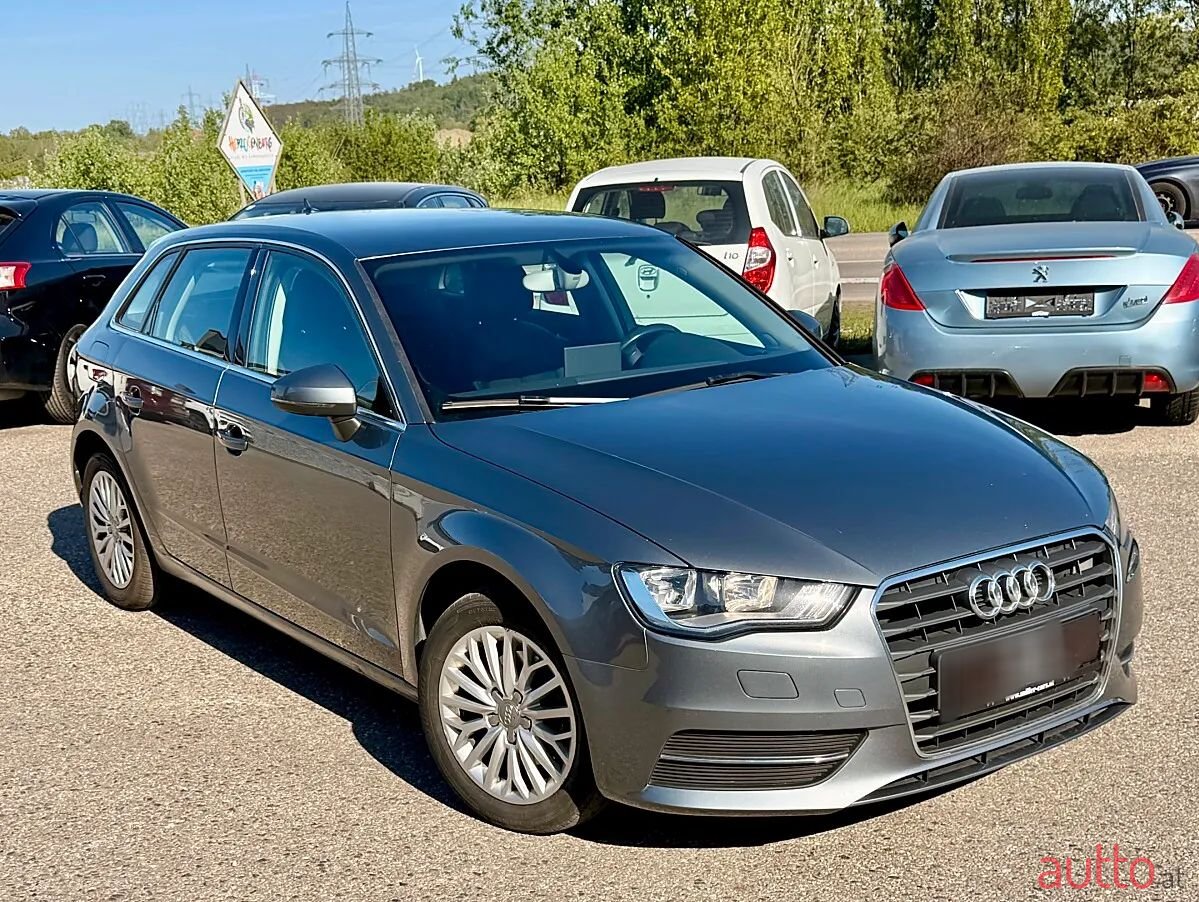 2014' Audi A3 photo #2
