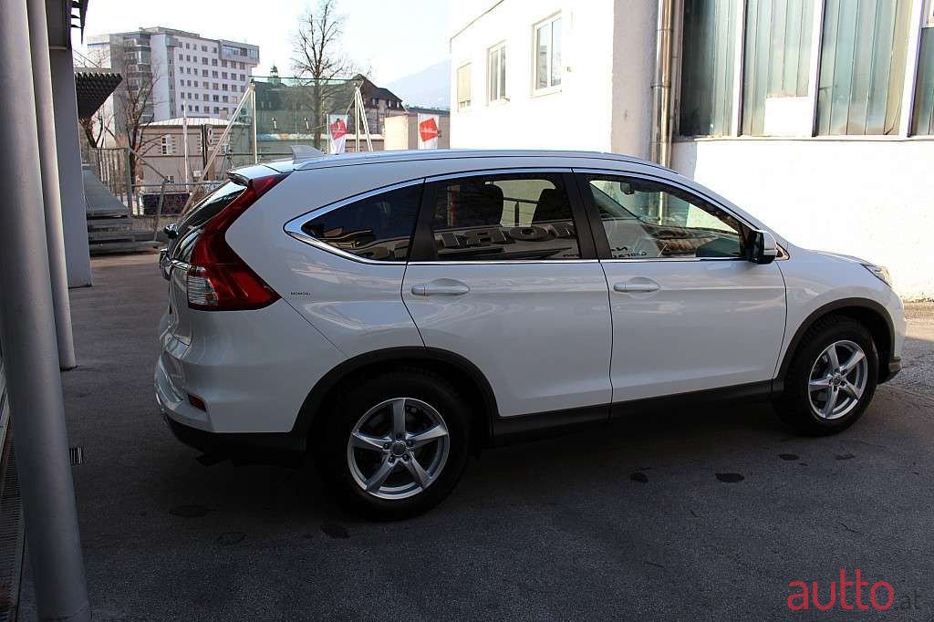 2017' Honda CR-V photo #6