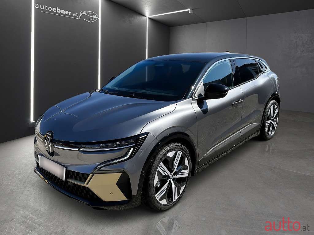 2023' Renault Megane photo #1