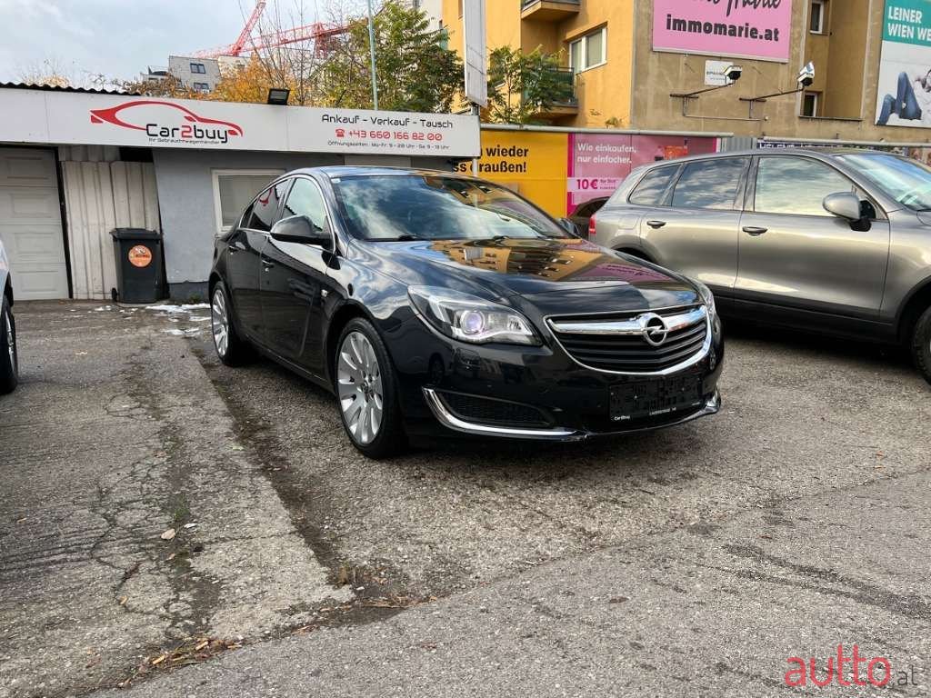 2015' Opel Insignia photo #1