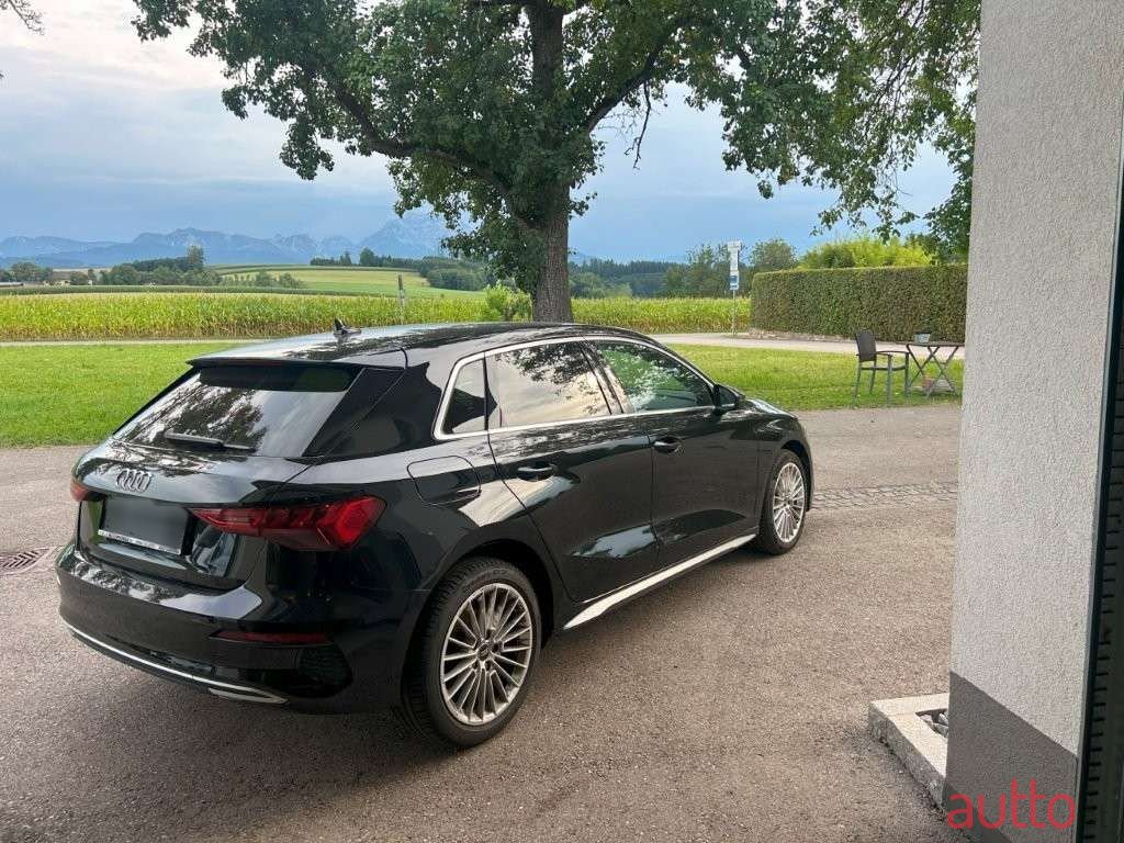 2022' Audi A3 photo #4