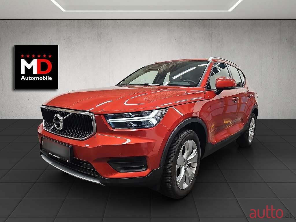 2022' Volvo XC40 photo #3