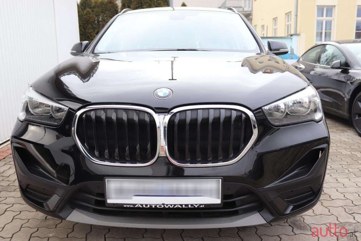 2022' BMW X1 photo #3