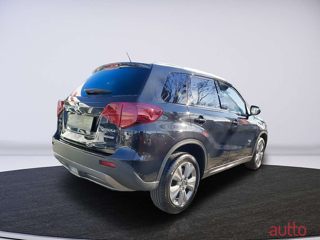 2021' Suzuki Vitara photo #5