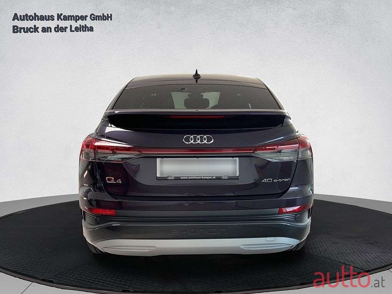 2023' Audi Q4 photo #4