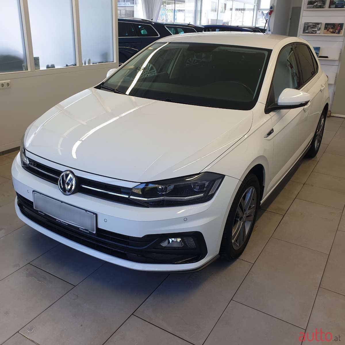 2018' Volkswagen Polo photo #6