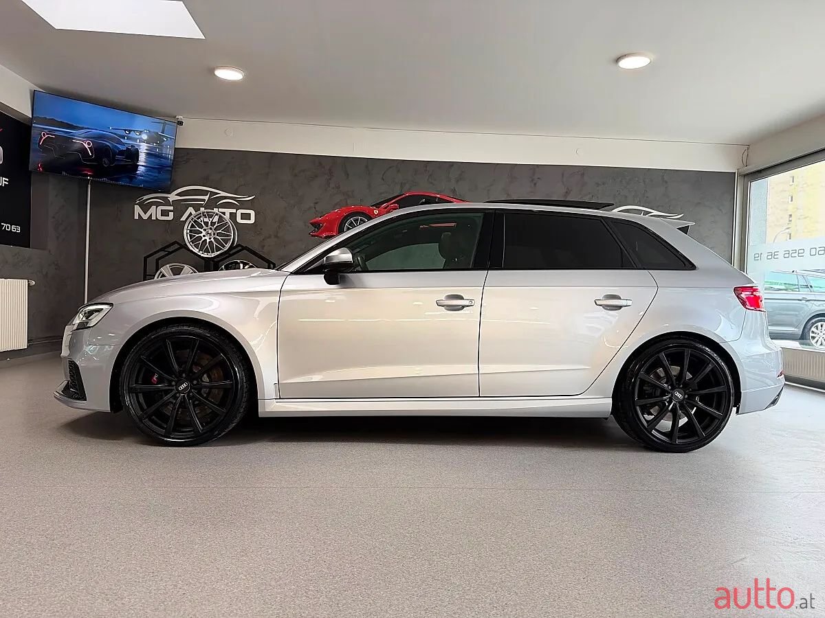 2020' Audi A3 photo #2