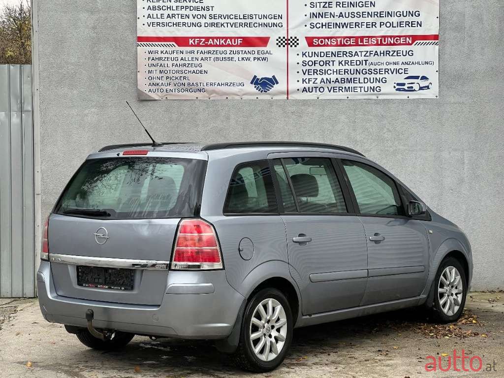 2006' Opel Zafira photo #2