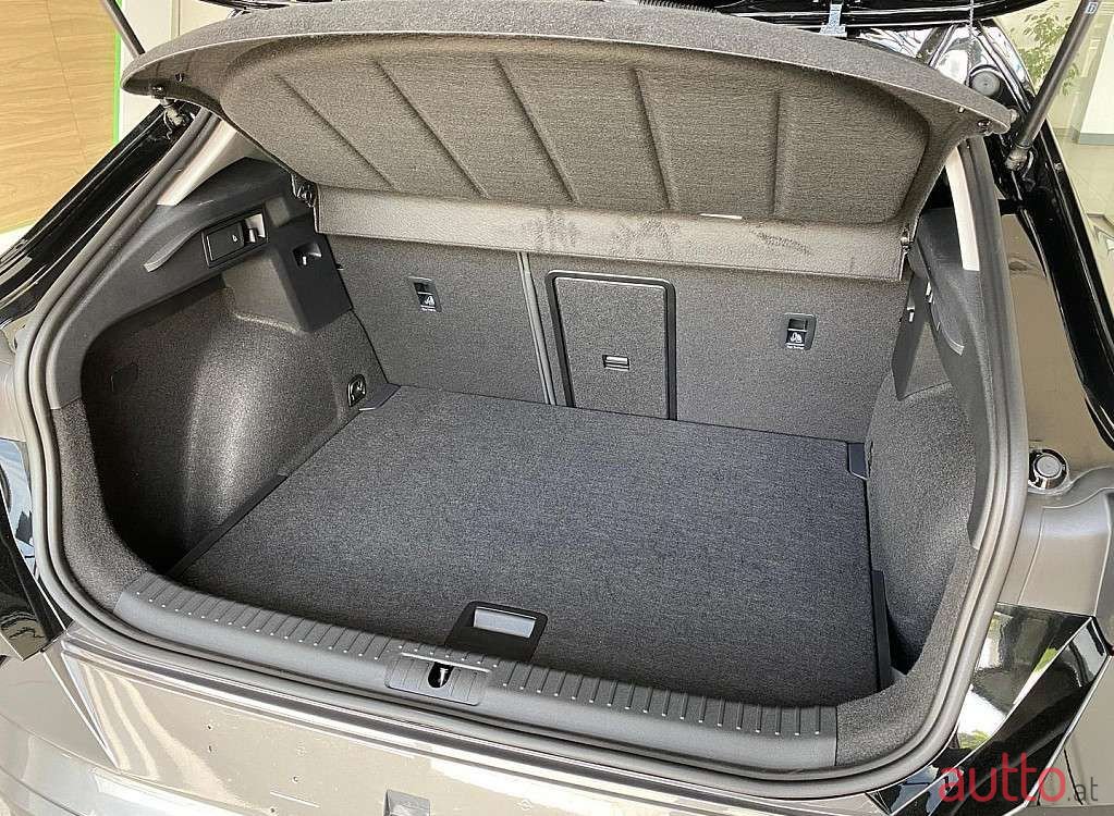 2022' Cupra Formentor photo #4