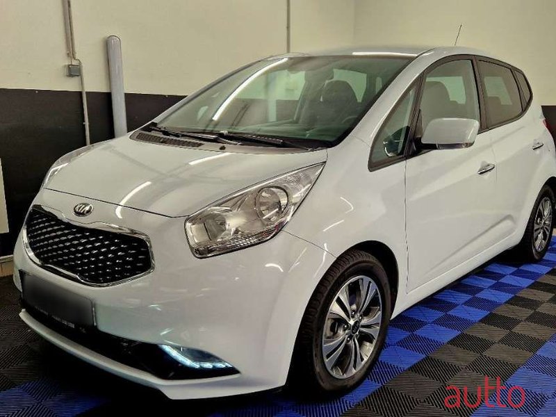 2017' Kia Venga photo #1