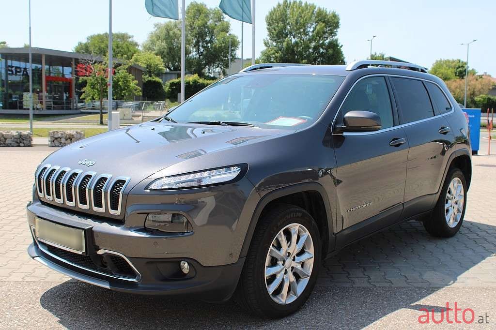 2018' Jeep Cherokee photo #1