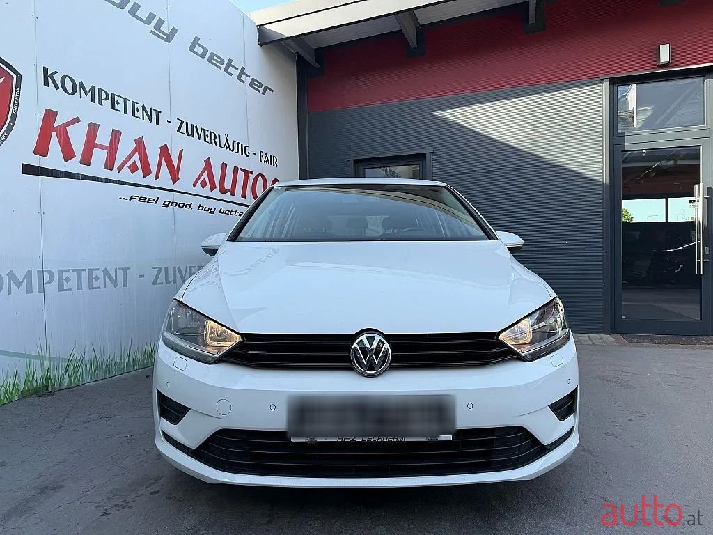 2014' Volkswagen Golf photo #2