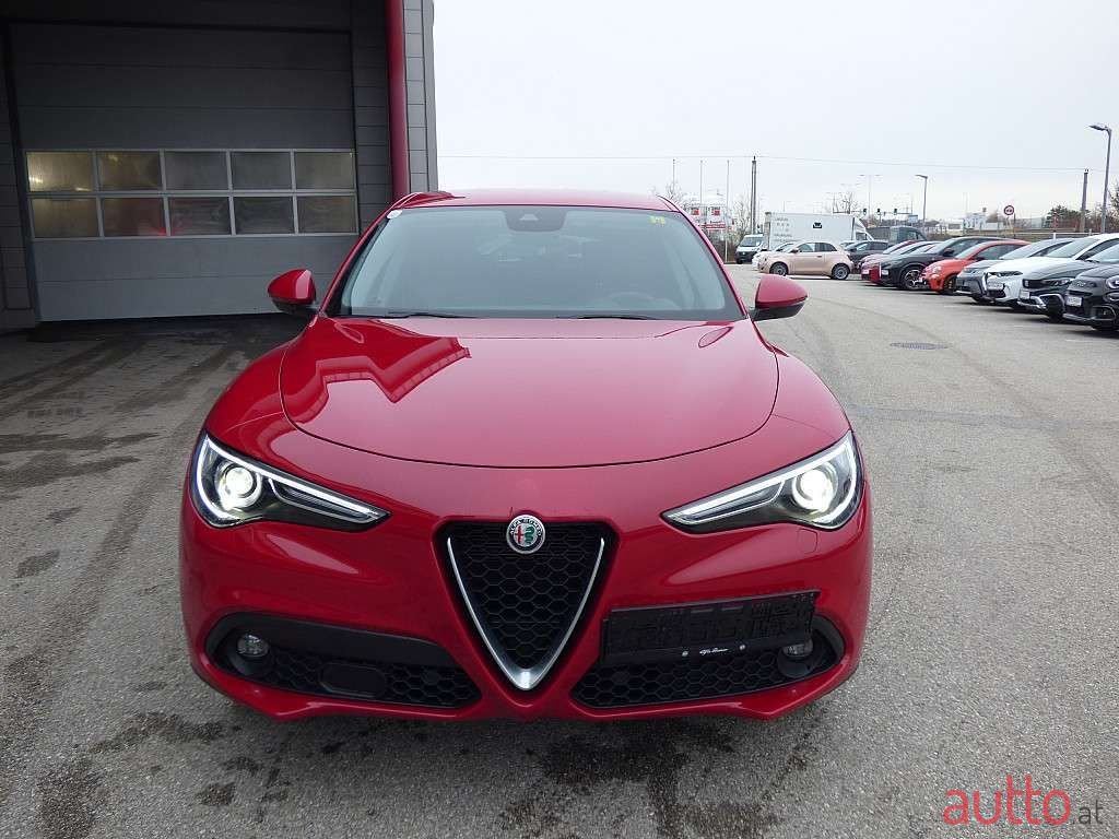 2020' Alfa Romeo Stelvio photo #1