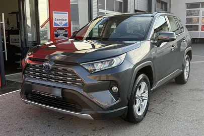 2020' Toyota RAV4