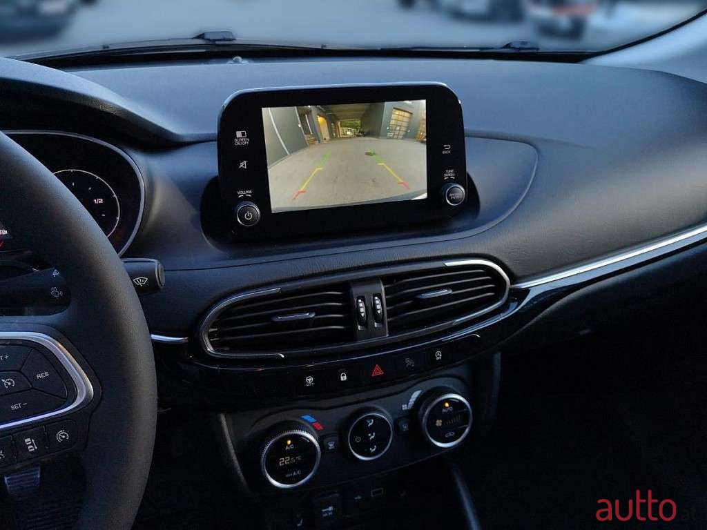 2022' Fiat Tipo photo #4