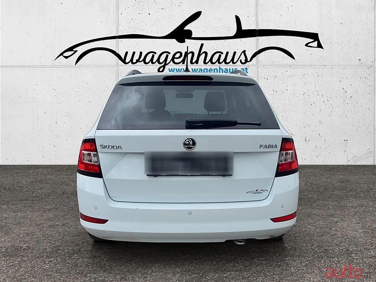 2019' Skoda Fabia photo #5