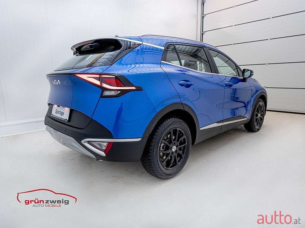 2022' Kia Sportage photo #4