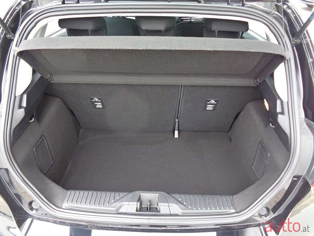 2021' Ford Fiesta photo #5