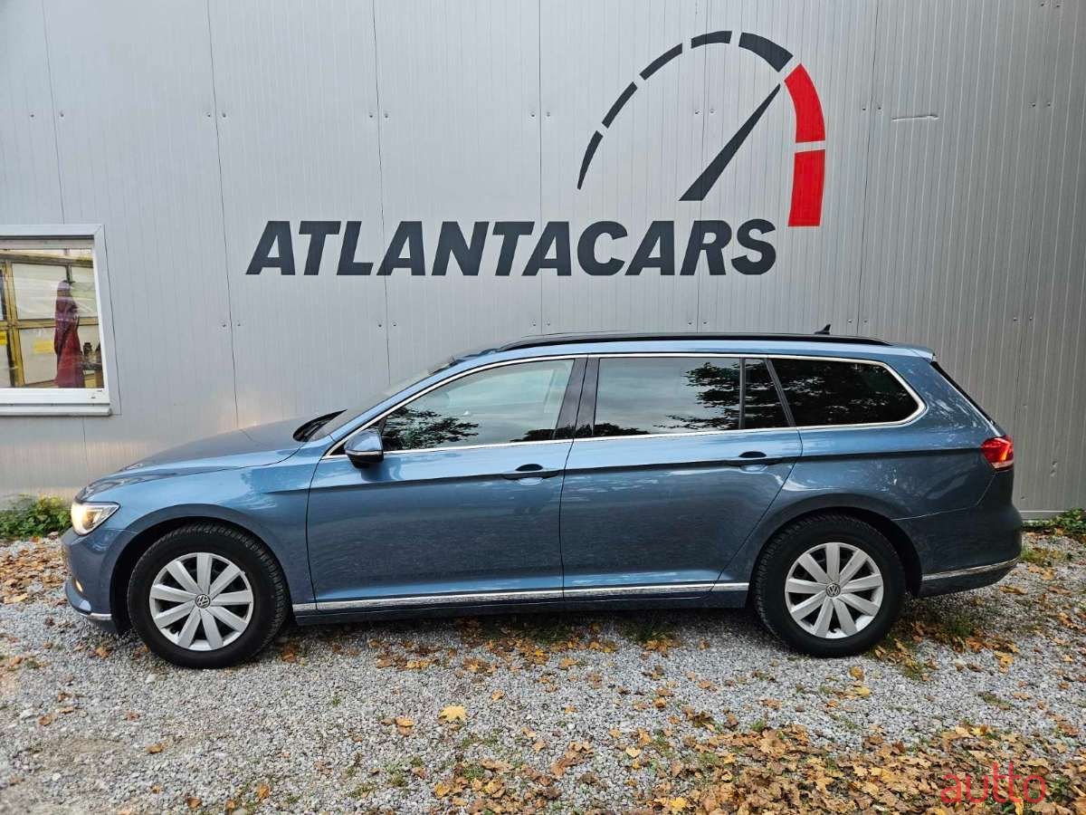 2017' Volkswagen Passat photo #5