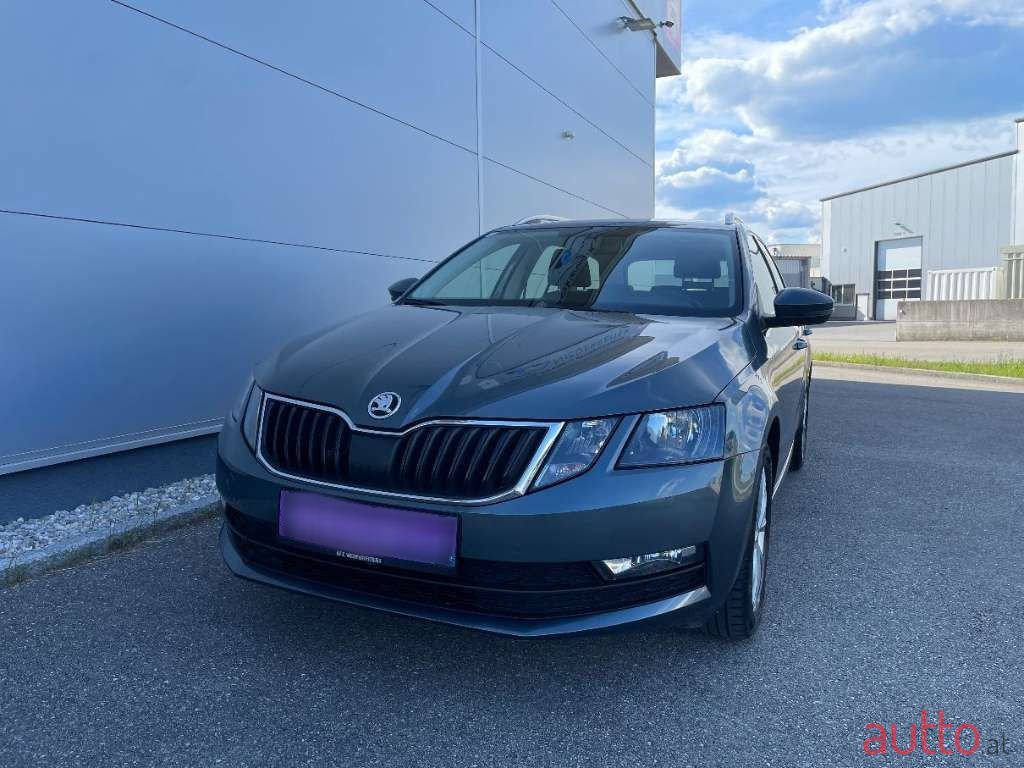 2018' Skoda Octavia photo #2