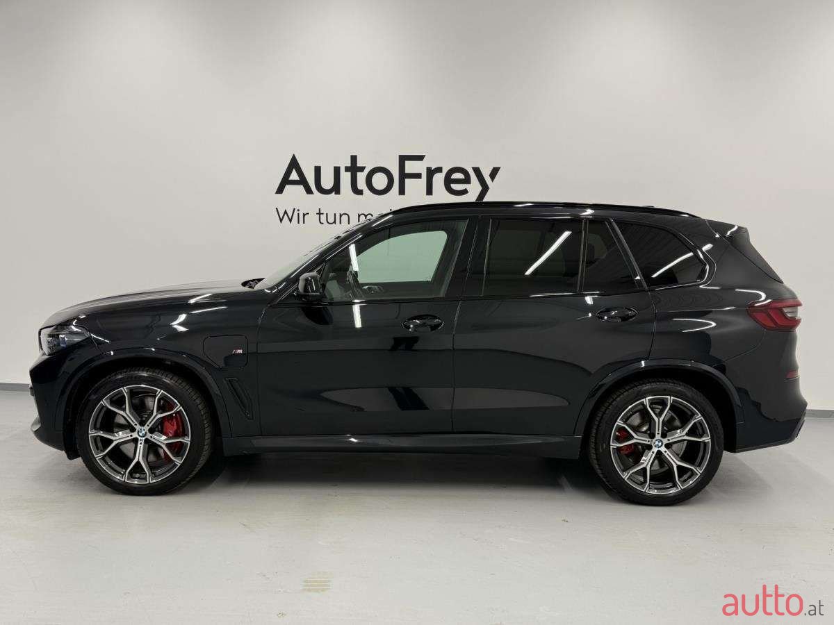 2021' BMW X5 photo #4