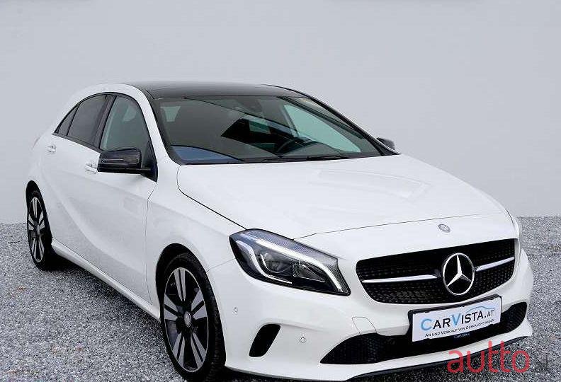 2016' Mercedes-Benz A-Klasse photo #1