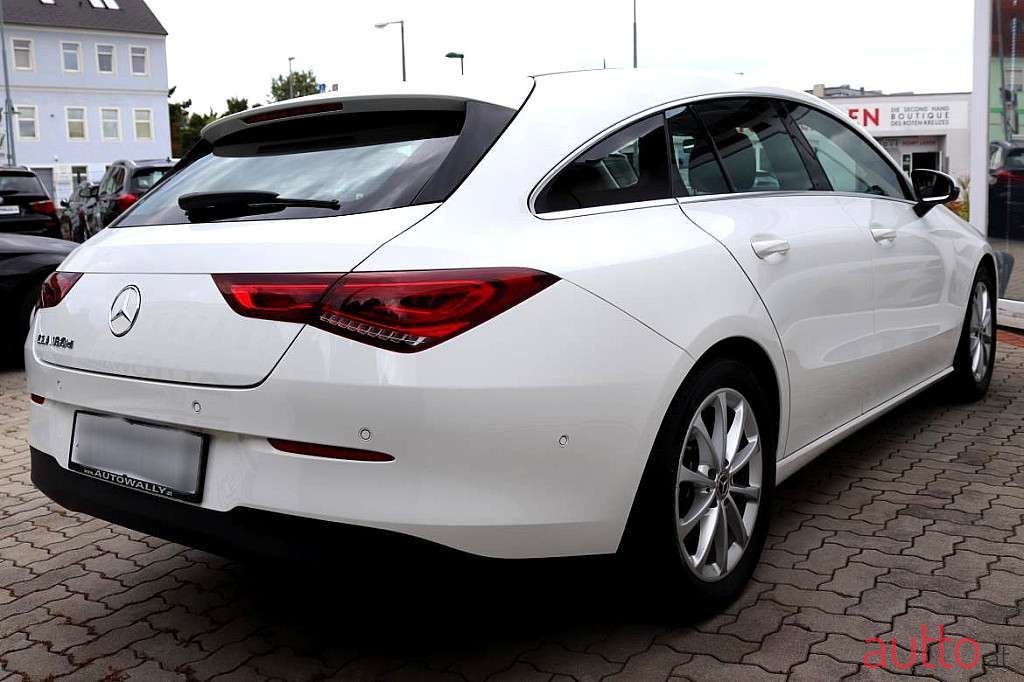 2022' Mercedes-Benz Cla-Klasse photo #4