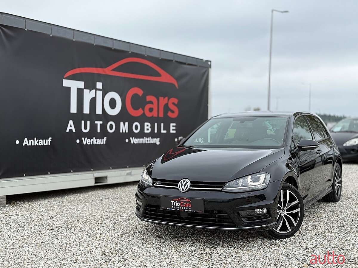 2016' Volkswagen Golf photo #1