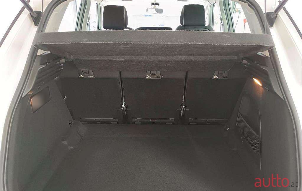 2017' Citroen C4 Picasso photo #6