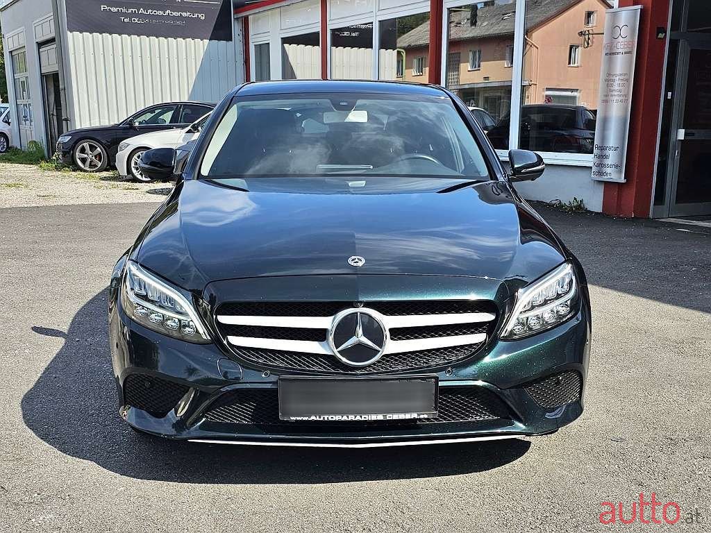 2019' Mercedes-Benz C-Klasse photo #2