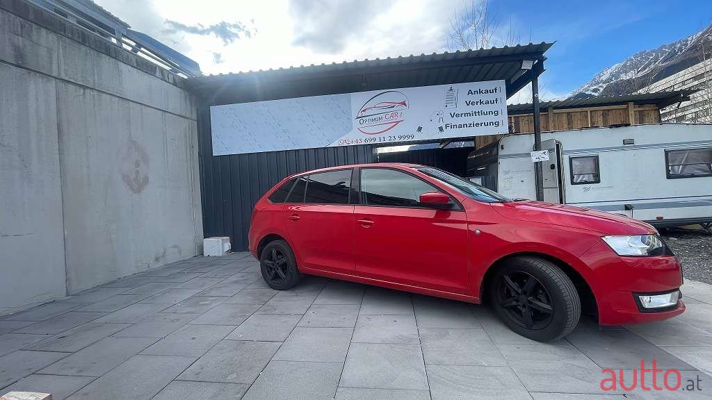 2014' Skoda Rapid photo #2