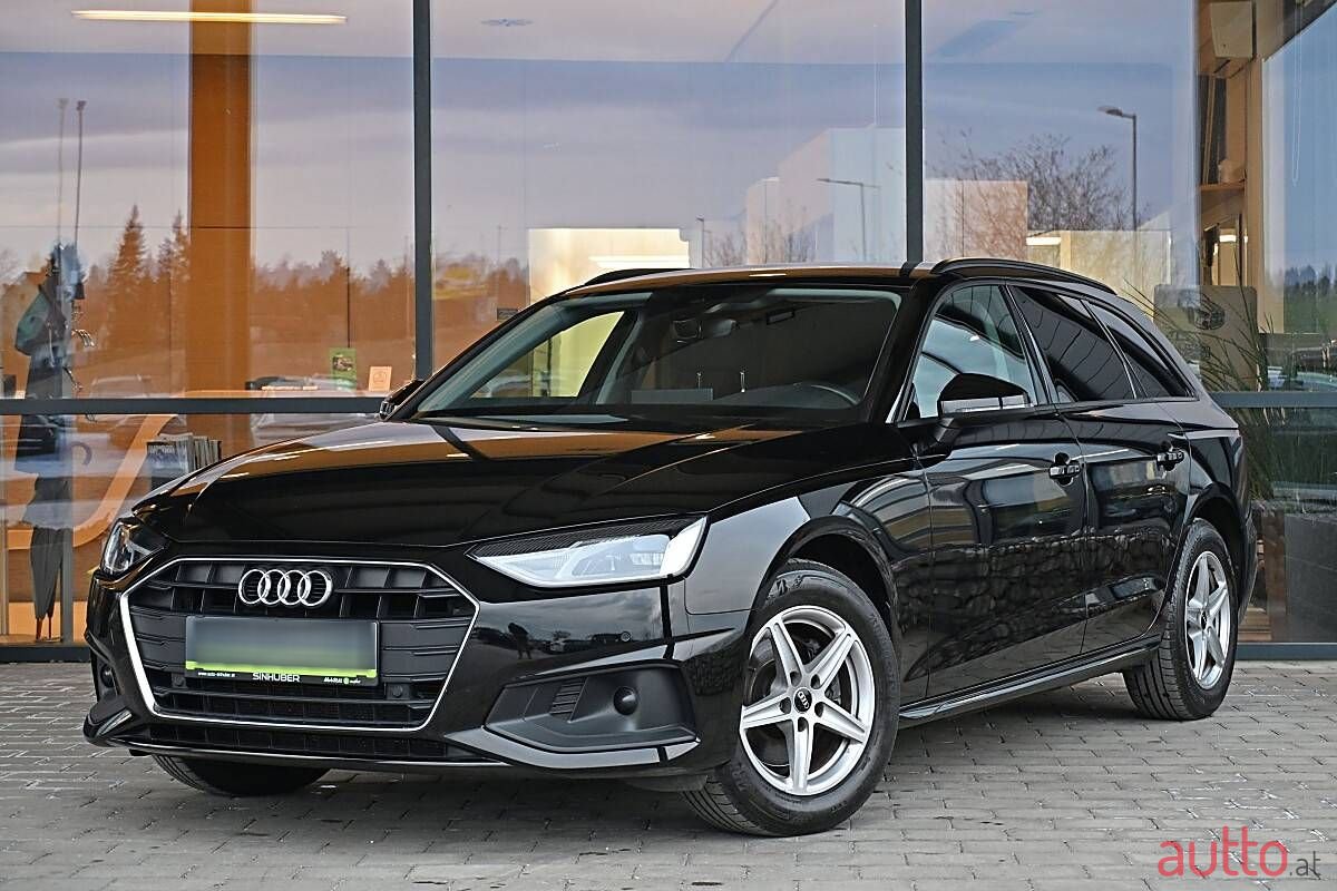 2022' Audi A4 photo #2