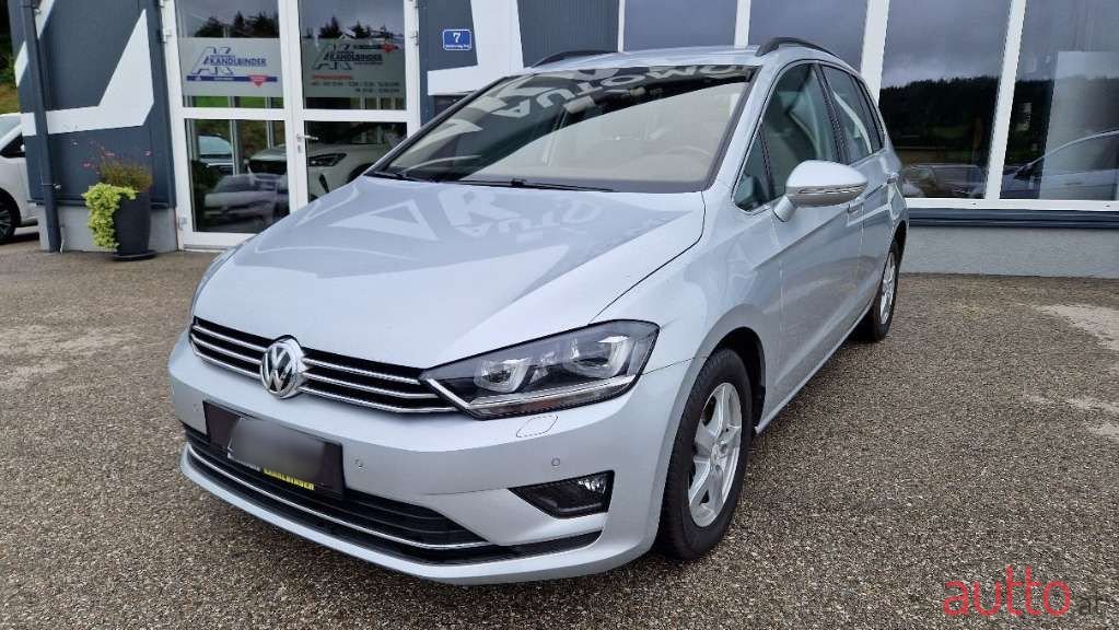 2014' Volkswagen Golf photo #1