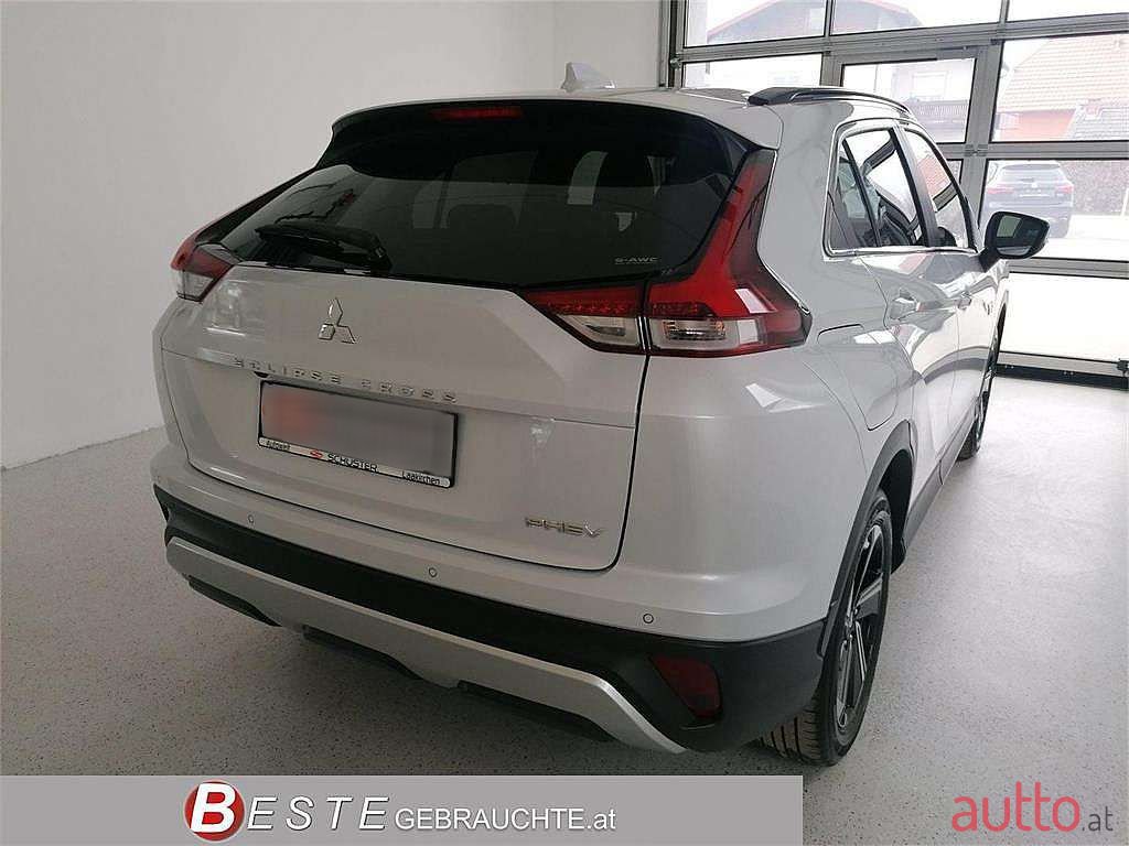 2021' Mitsubishi Eclipse photo #4