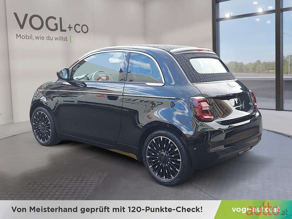 2024' Fiat 500C photo #3