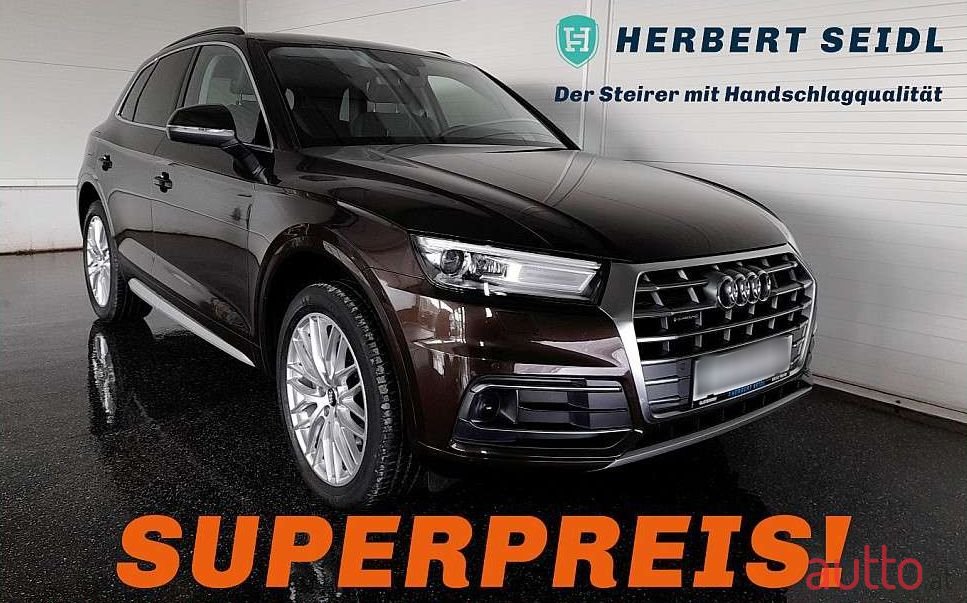 2019' Audi Q5 photo #1