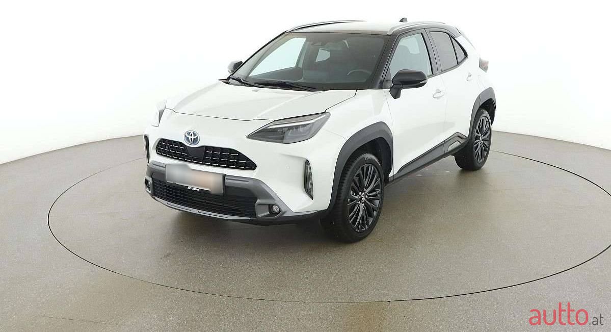 2022' Toyota Yaris Cross photo #1