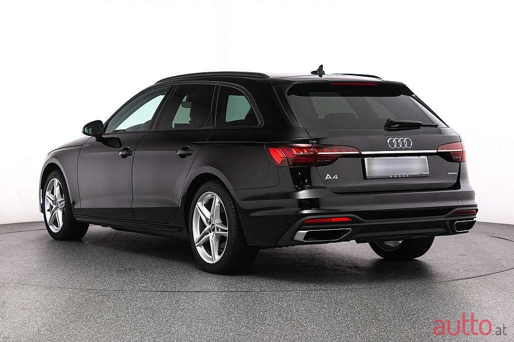 2022' Audi A4 photo #3