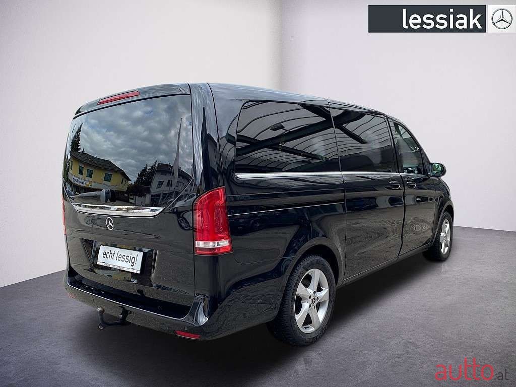 2020' Mercedes-Benz V-Klasse photo #3
